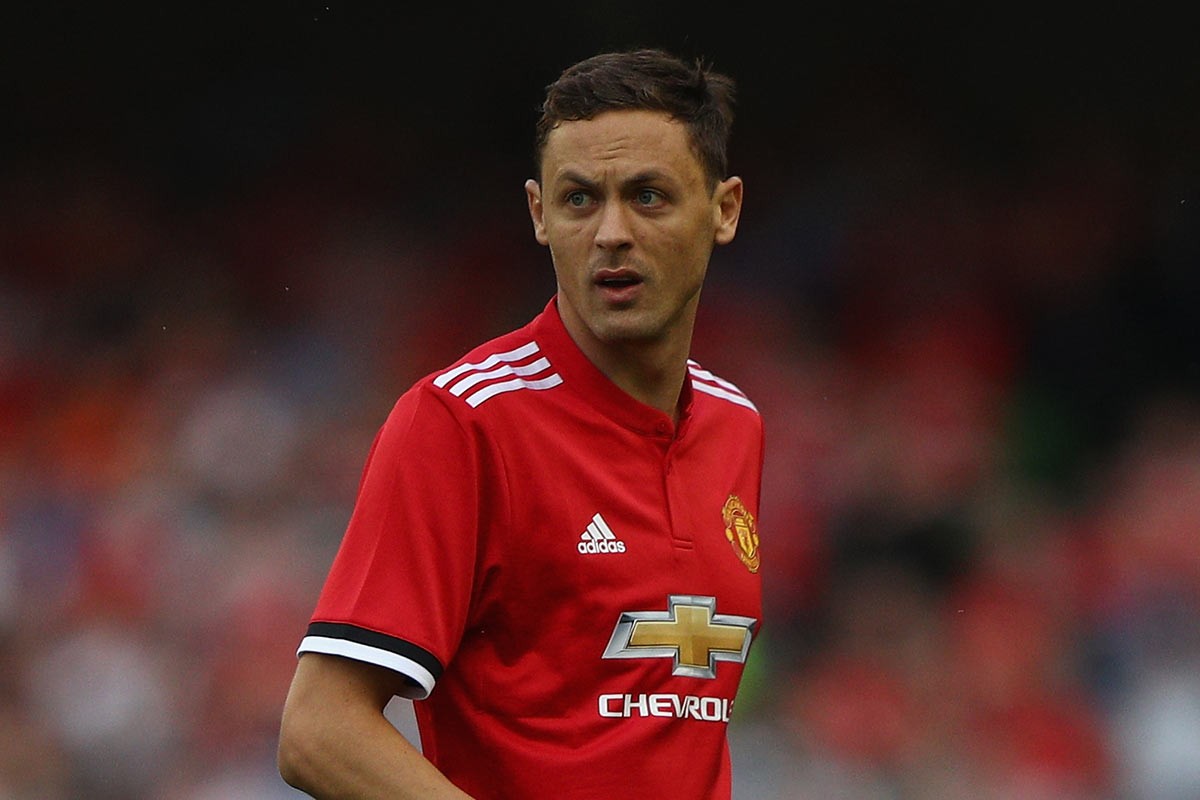 而薇姬正是 而薇姬正是